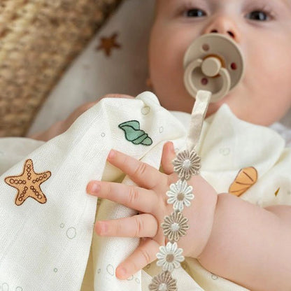 Attache tétine fleur | Stylée - Havre Bébé