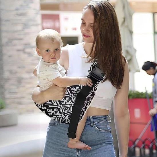bébé en écharpe de portage comfortsafe