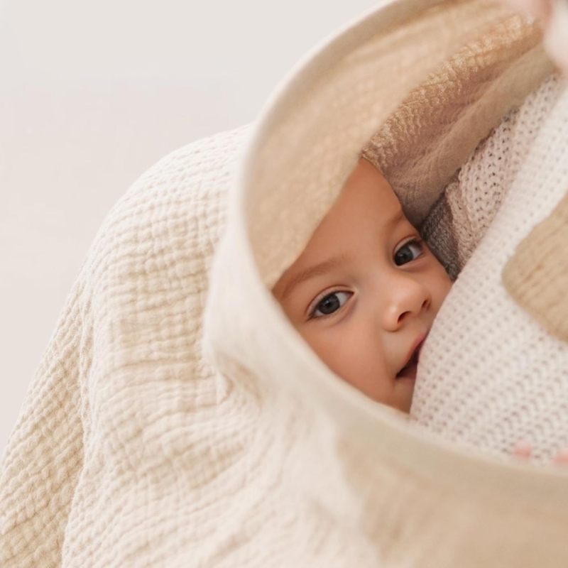 CAPE D'ALLAITEMENT BEBE CHIC | Intimité - Havre Bébé