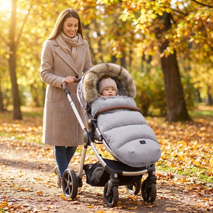 chanceliere hiver protection polaire avec bébé au parc avec maman