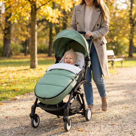 chanceliere cosy hiver douillette universelle avec bébé dans la poussette avec maman