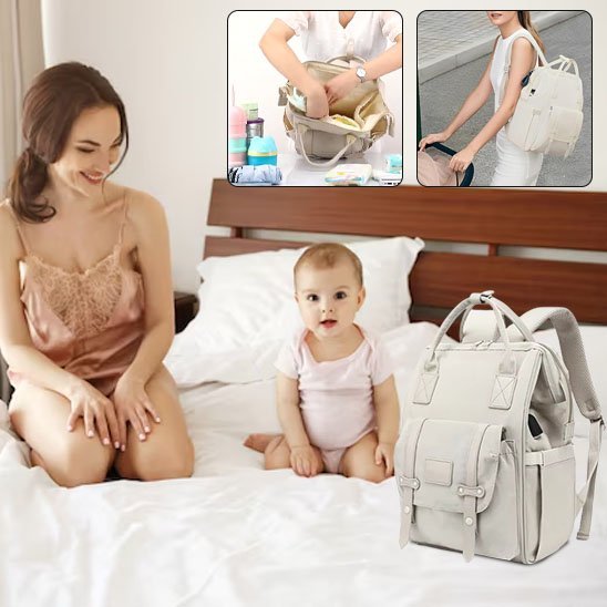 maman et bébé sur le lit dans la chambre à coucher en souriant sac à langer momélégance  à coté d'eux