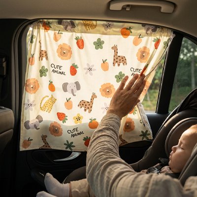 pare soleil pour voiture confort sur vitre d'auto avec bébé