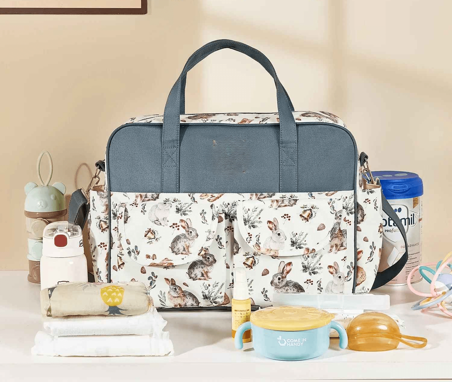 sac a langer bebe imperméable multifonction et essentiels de bébé