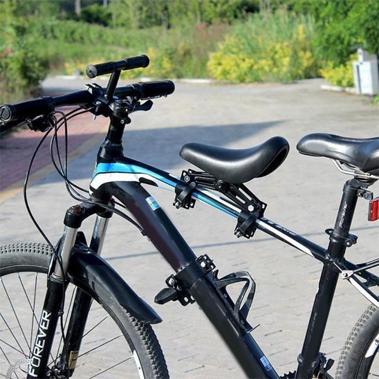 siege enfant velo confort sécurisé et ses accessoires sur le vélo